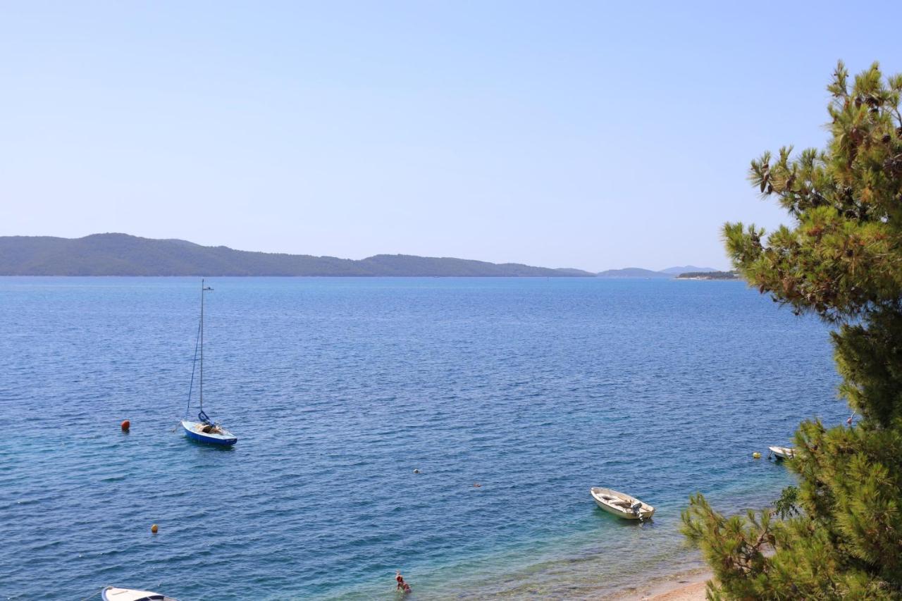 Family Friendly Seaside Apartments Brodarica, Sibenik - 15270 Экстерьер фото