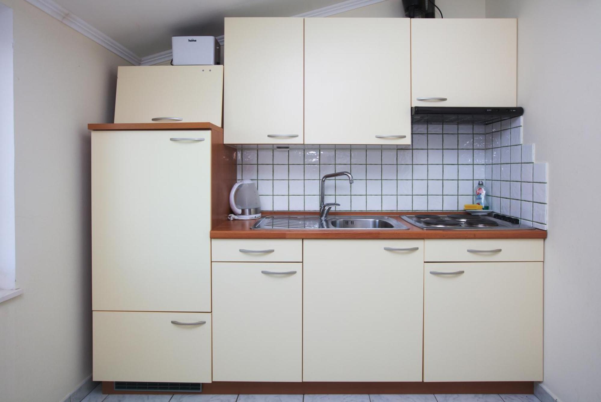 Family Friendly Seaside Apartments Brodarica, Sibenik - 15270 Экстерьер фото