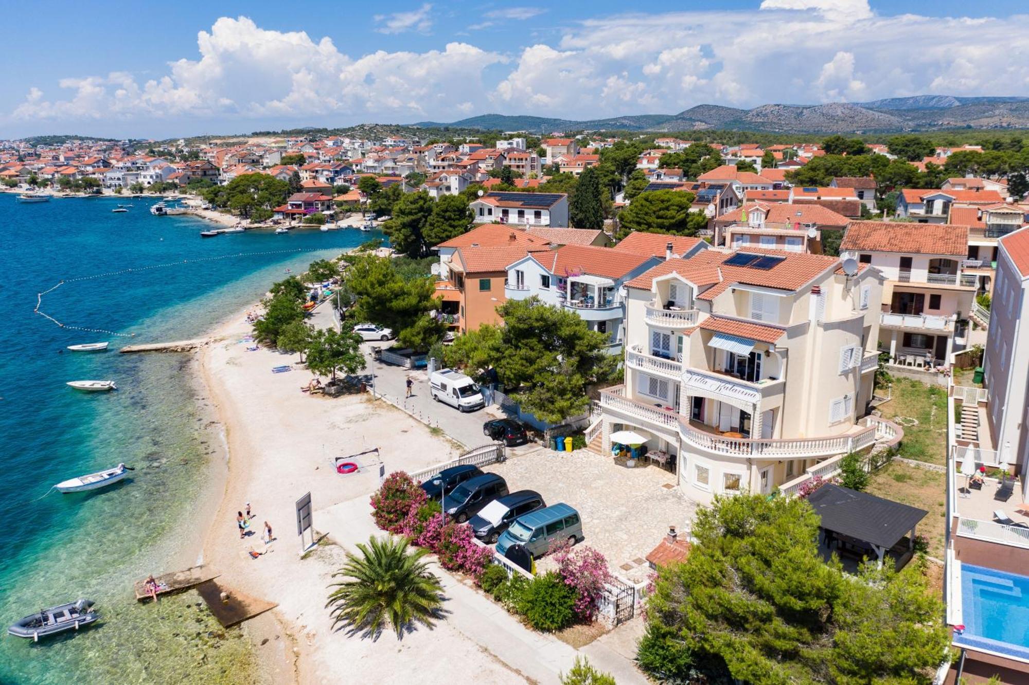 Family Friendly Seaside Apartments Brodarica, Sibenik - 15270 Экстерьер фото
