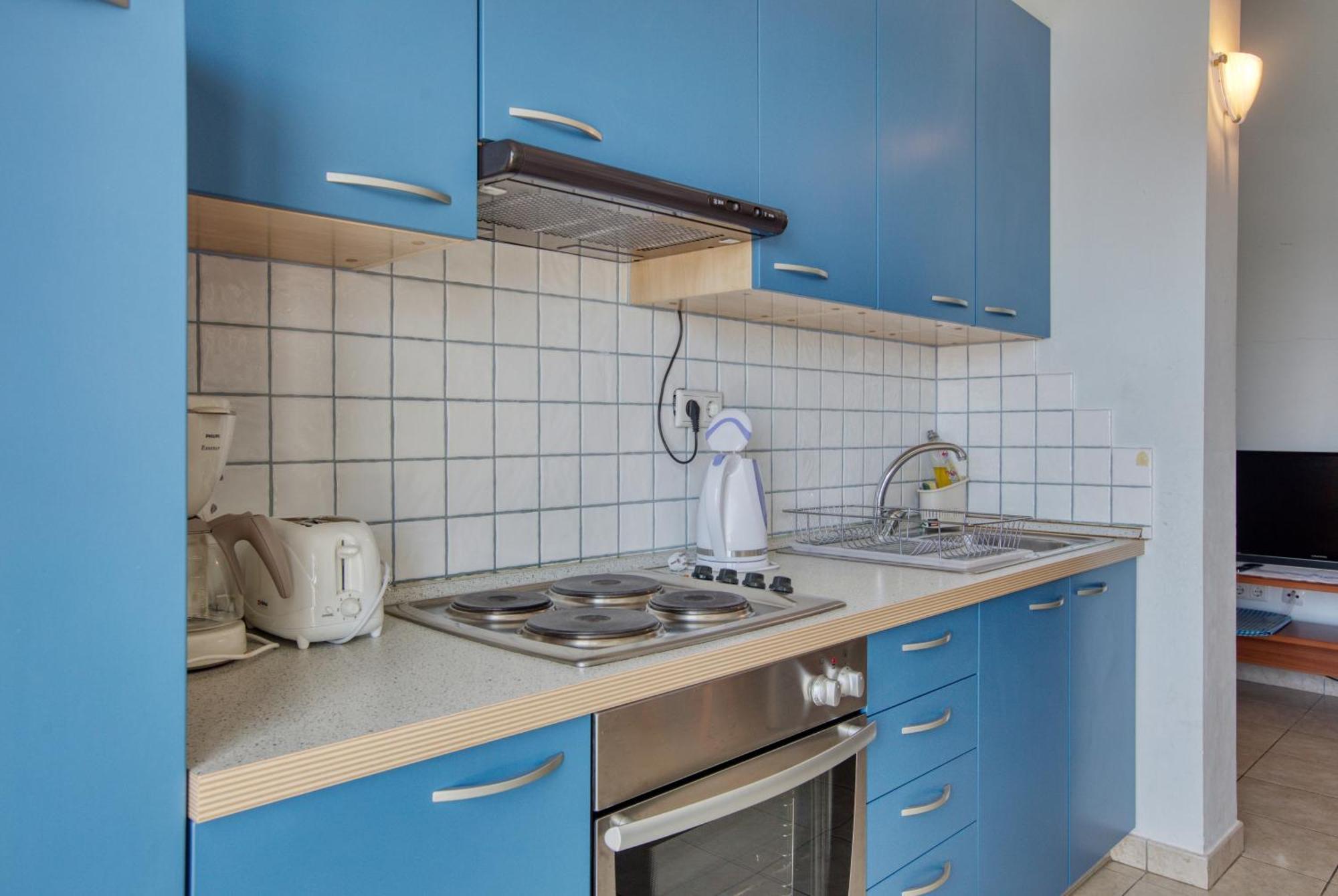 Family Friendly Seaside Apartments Brodarica, Sibenik - 15270 Номер фото
